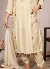 Off White Silk Heavy Dress – Occasion Wear