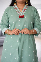 Green jamdani cotton kurti set with handcrafted detailing on neck
